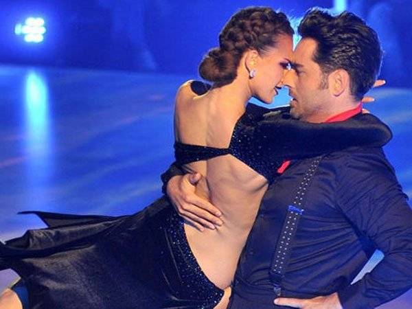 David Bustamante Bailando con las Estrellas
