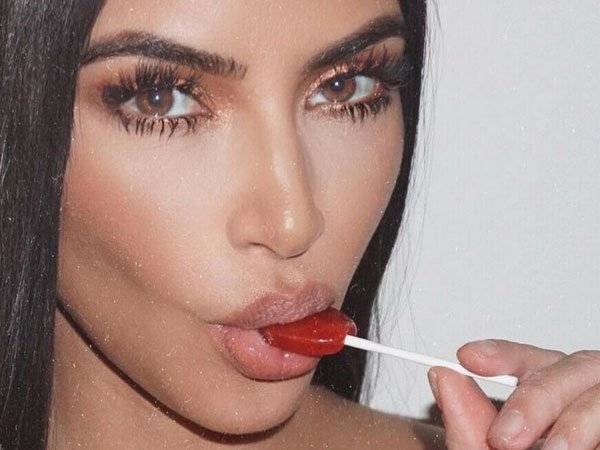Kim Kardashian Golosinas Críticas