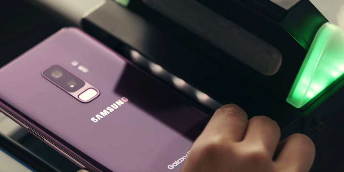Nuevo comercial de Samsung hace pedazos al iPhone