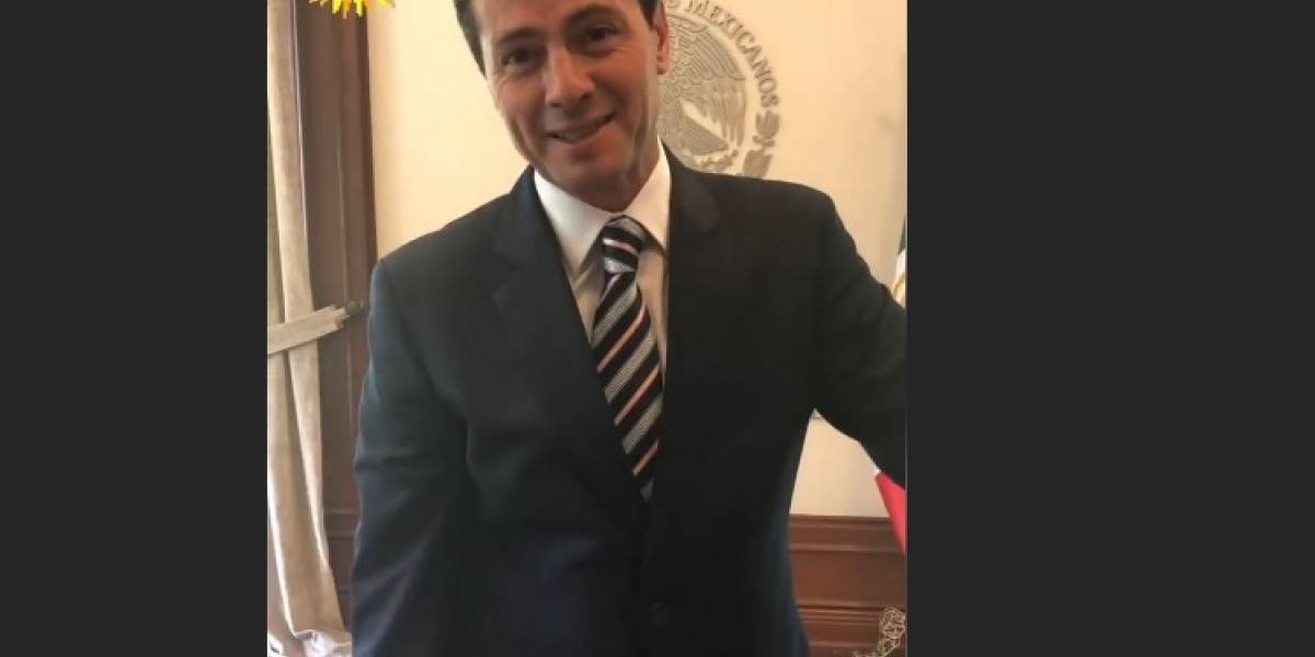 Lord Peña Nieto contesta preguntas cómicas de usuarios Lord Peña Nieto contesta preguntas cómicas de usuarios
