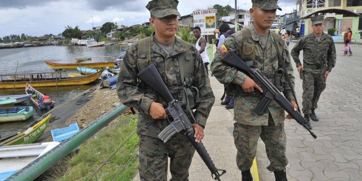 Ejército confirma desaparición de una patrulla militar en la provincia de Carchi