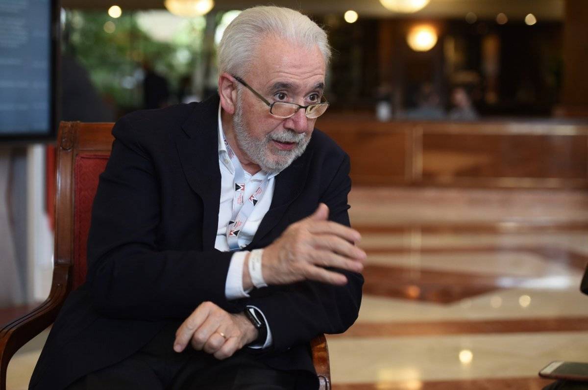Dr. Josep Redón Mas, catedrático de Medicina Interna y director del Instituto de Investigación Sanitaria del Instituto de Salud Carlos III y de la Universidad de Valencia (INCLIVA).
