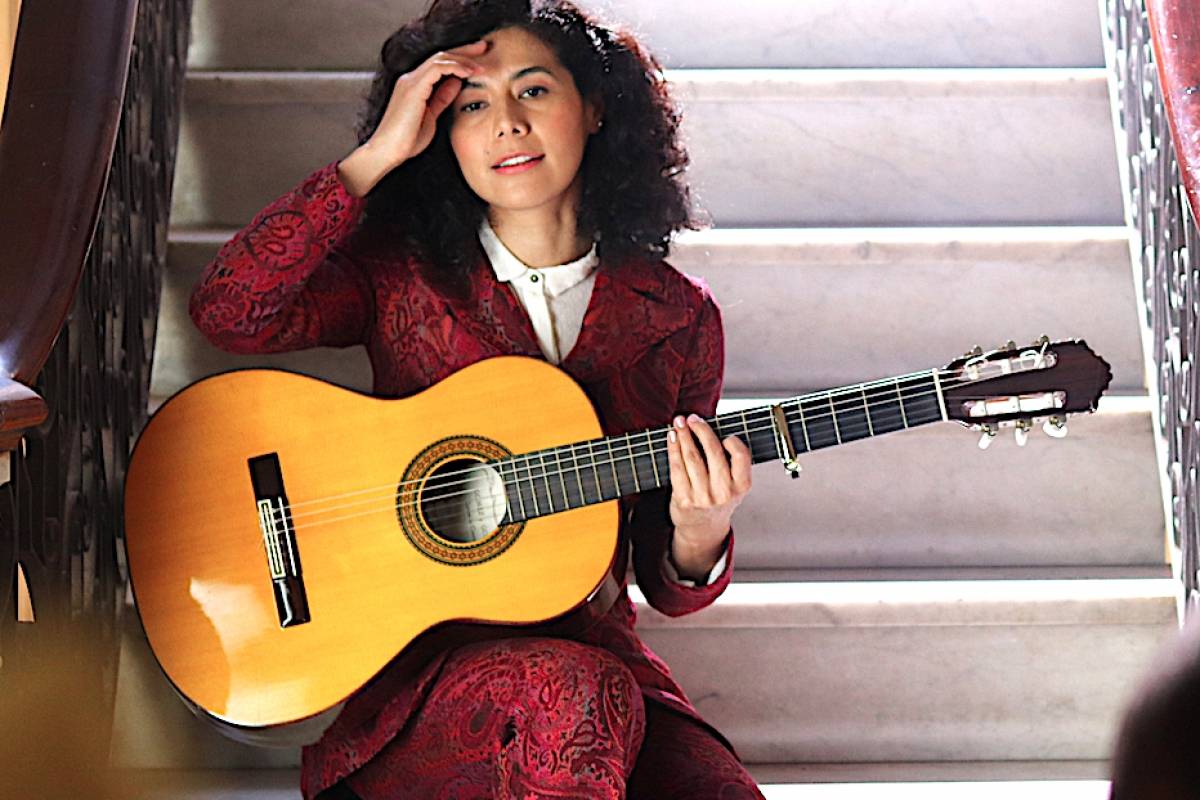 Rosalía León consolida su manera de rockear el folclor Publimetro México