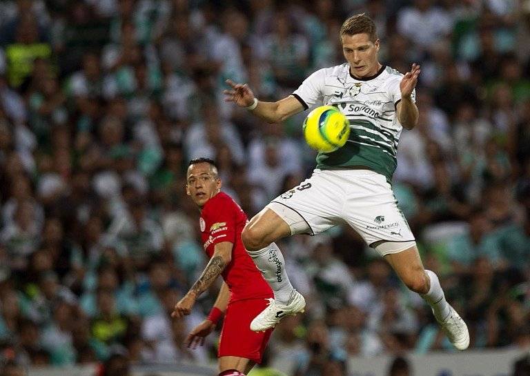 El argentino Julio Furch, jugador de Santos