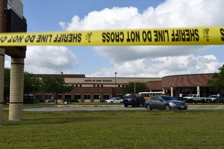 Tiroteo en secundaria de Texas