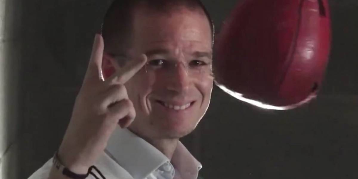México: Ricardo Anaya dio su WhatsApp en el debate... pero no responde mensajes