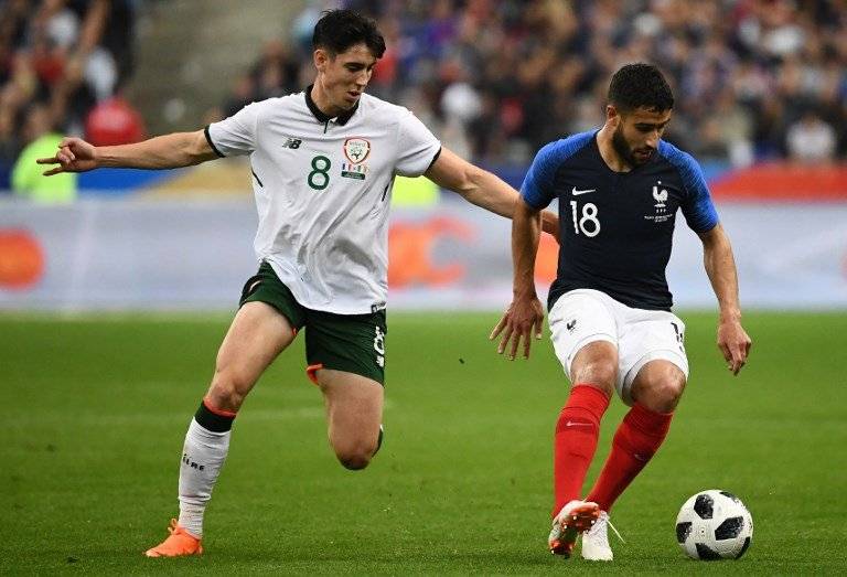 Nabil Fekir en una acción del amistoso ante Irlanda