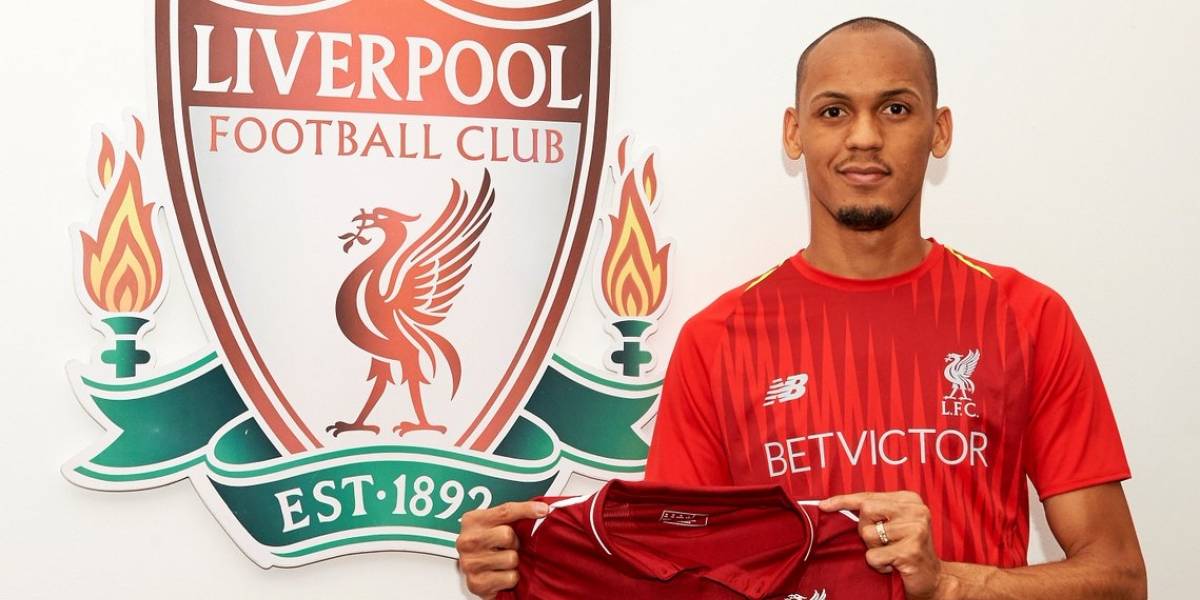 Liverpool anunció contratación del brasileño Fabinho