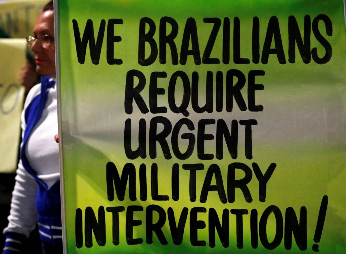 101788126protesto-8223d6e91764573335e0a23c0d830f48.jpg