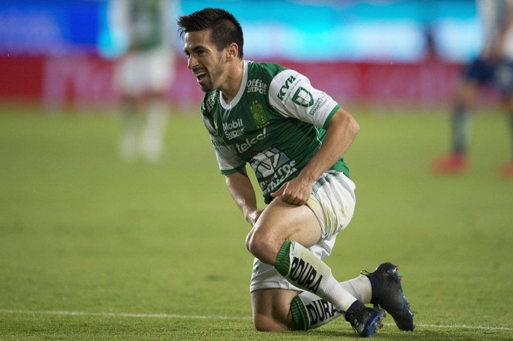 Cinco jugadores que Chivas buscó como refuerzos