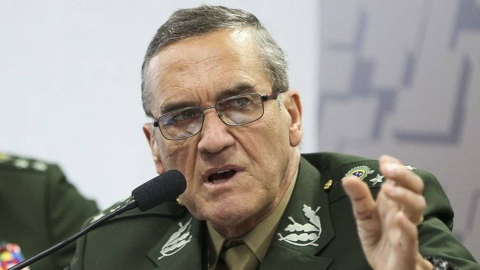 101843848exercito4-fc36037379643a7e90393dd8a135fbbd.jpg