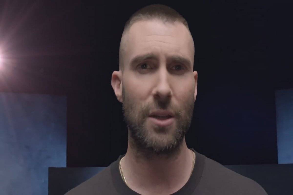 Adam Levine Maroon 5