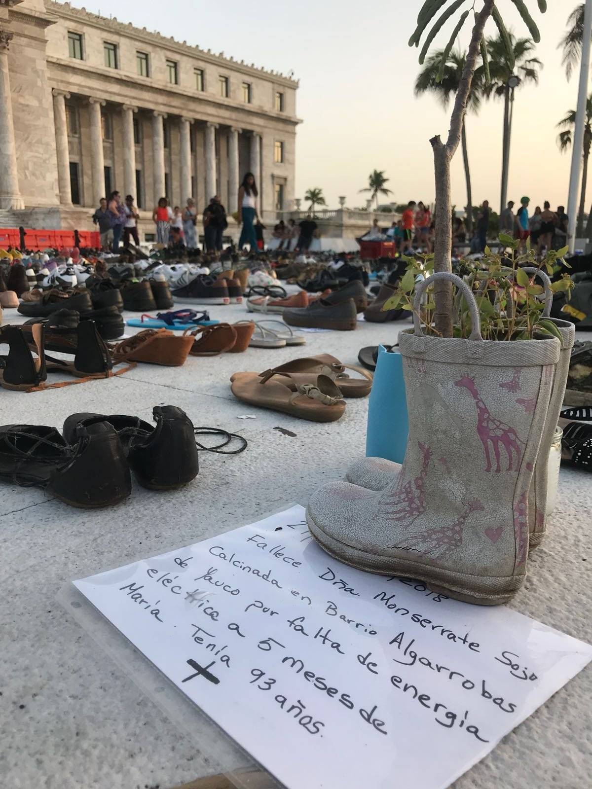Zapatos víctimas huracán María