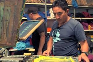 Se imparten clases de serigrafía