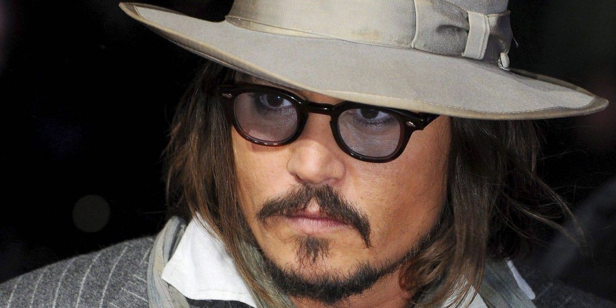 Johnny Depp está irreconocible y desata