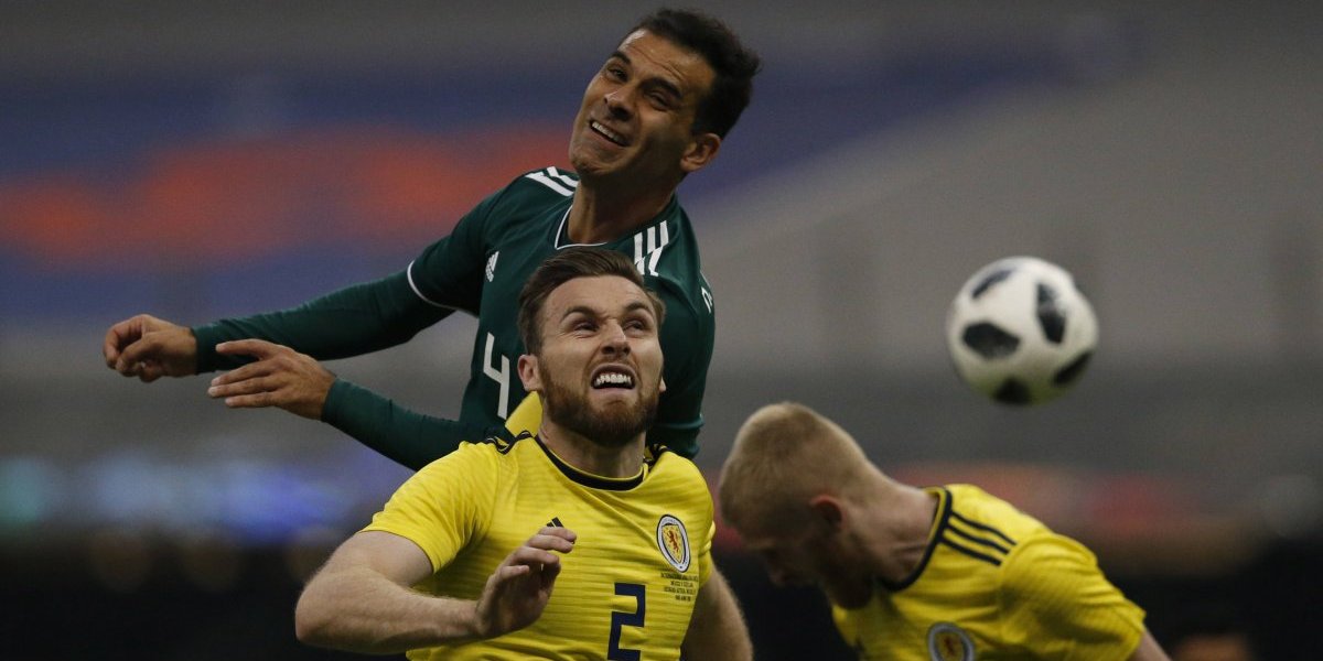 Rafa Márquez abordó a los protagonistas de la polémica celebración — Selección mexicana