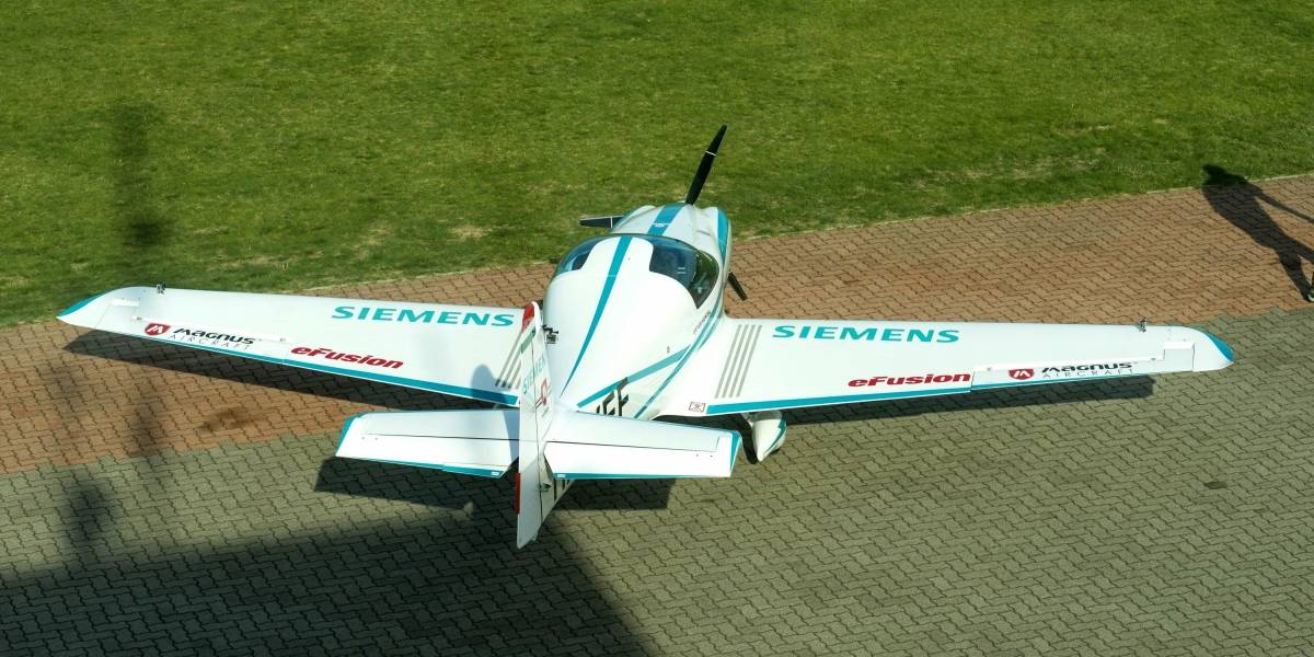 Avión eléctrico prototipo de Siemens se estrella en Hungría y fallecen sus dos pilotos