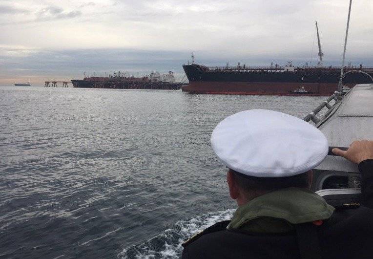 Armada de Chile controló derrame