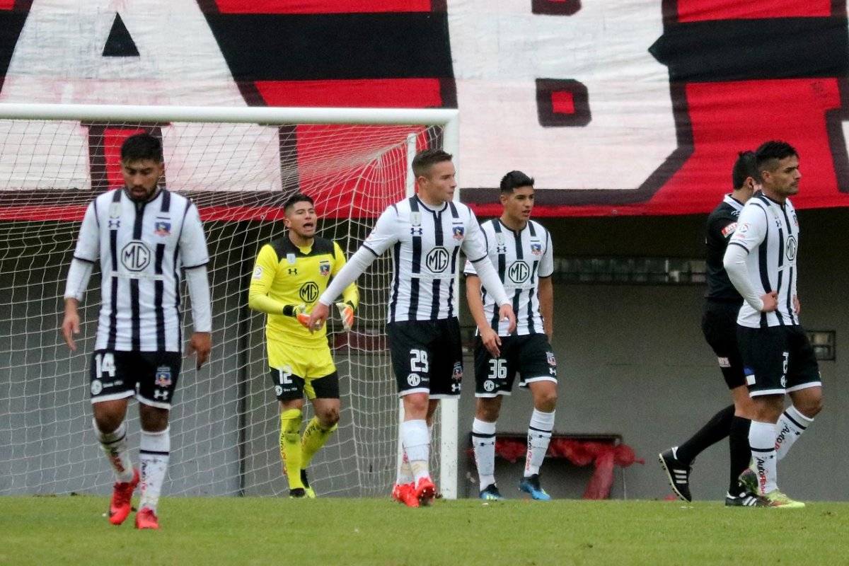 Colo Colo lamentó la caída / imagen: Agencia UNO
