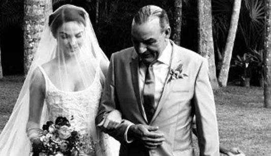Isis Valverde casamento