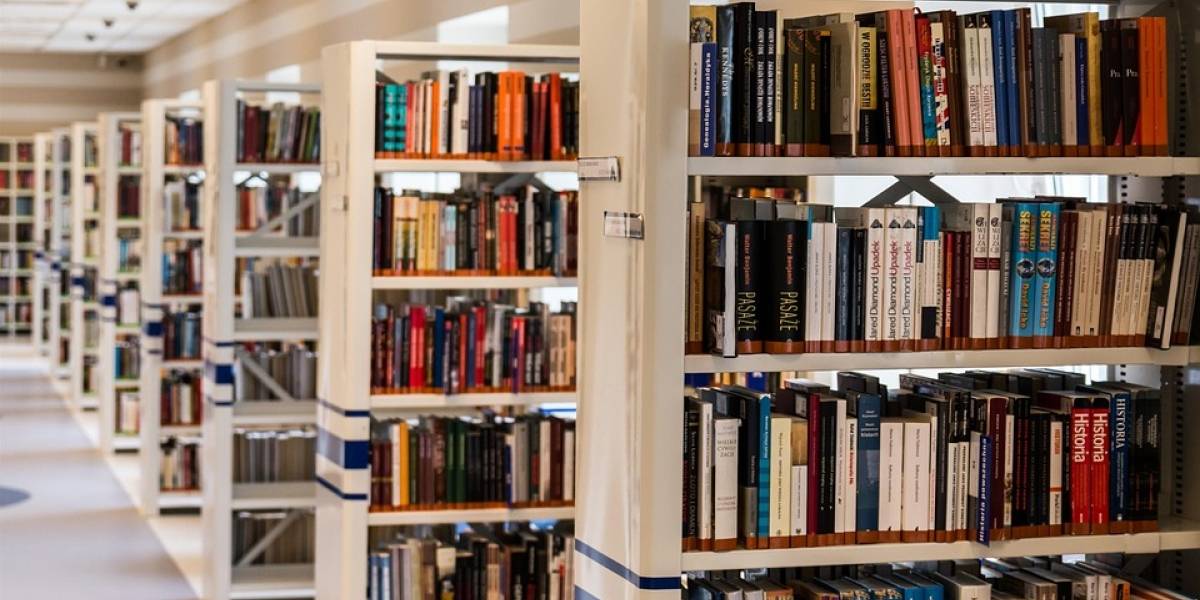 Joven mexicano detenido por usar biblioteca estudiará maestría en Harvard