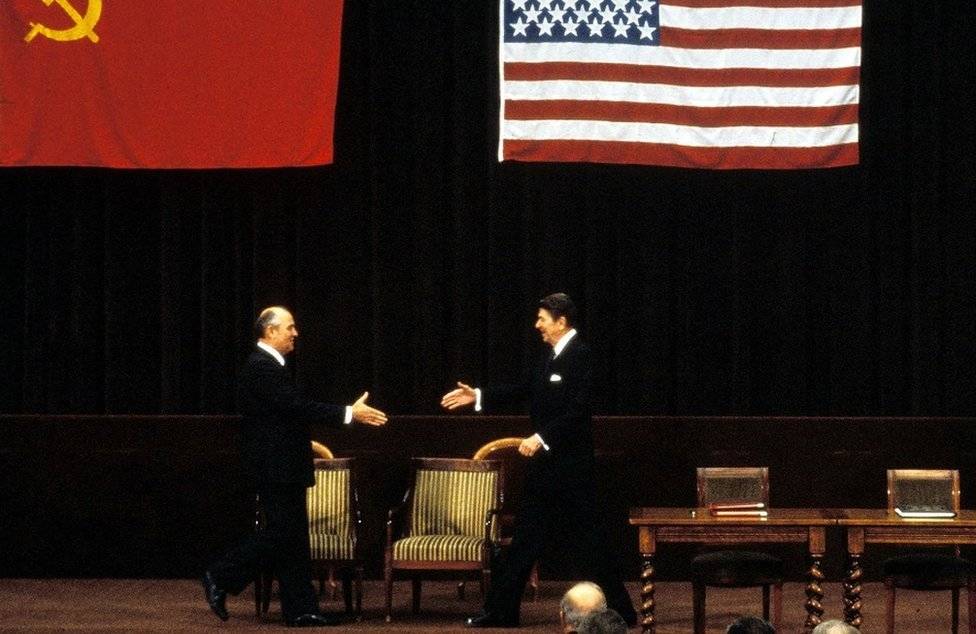 1019862645gettyimages50929488-d12bb4fb3a8e347bcd976e34c495856a.jpg