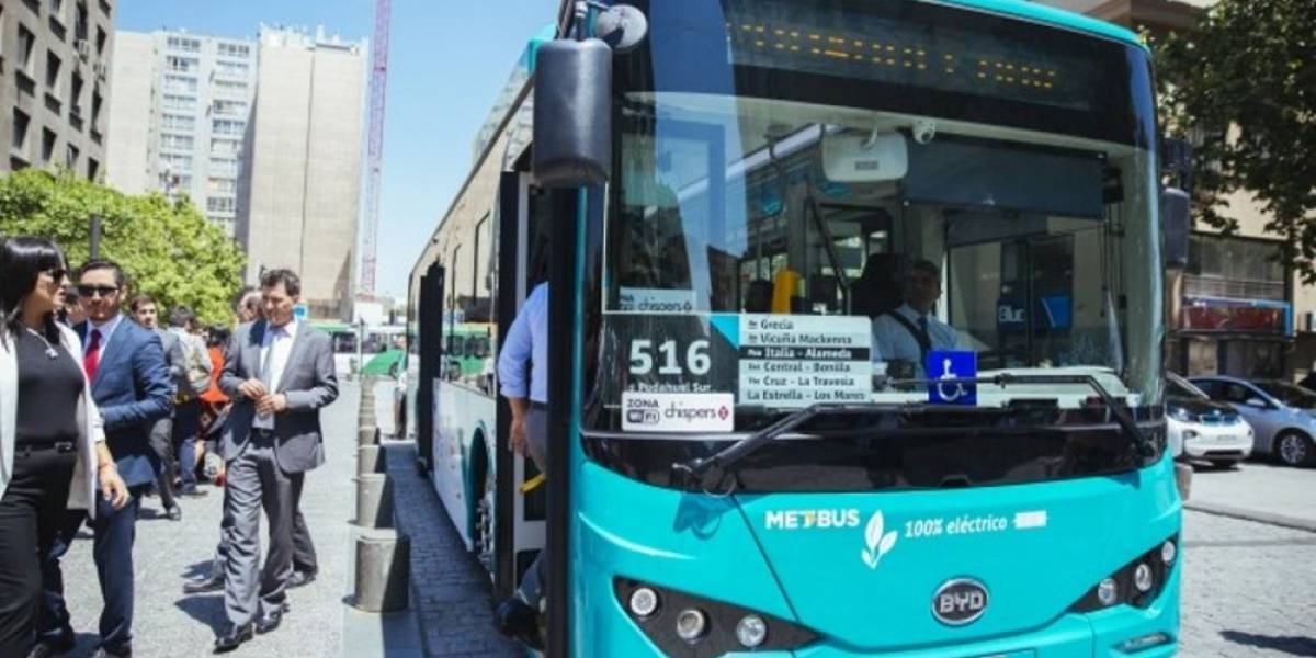 Chile: Usuarios del Transantiago le pusieron nota a los nuevos buses eléctricos