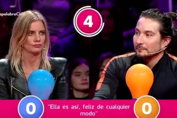 Constanza Piccoli acusa que la discriminaron en el extranjero por ser chilena Constanza Piccoli acusa que la discriminaron en el extranjero por ser chilena