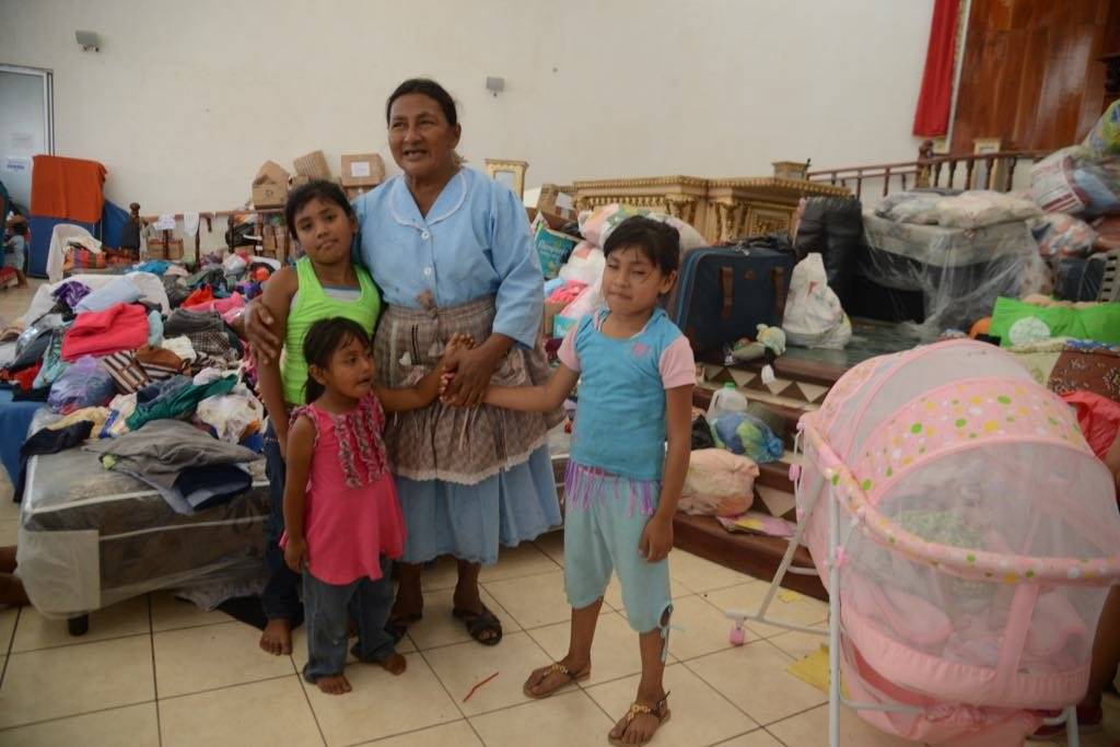 personas albergadas tras erupción del volcán de Fuego