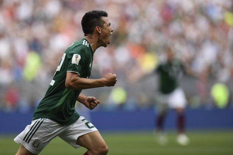 Lozano celebra su gol ante Alemania