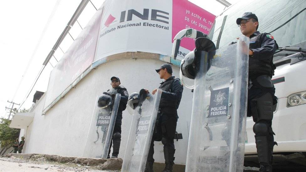 101984047eleccionesmexico976x549-fb8750570aba2aa099f09e1fb4113469.jpg