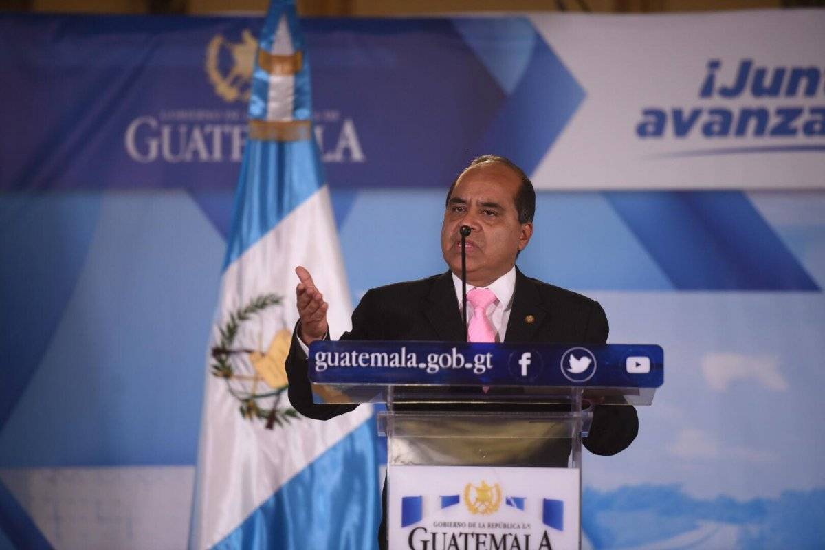 Óscar Hugo López