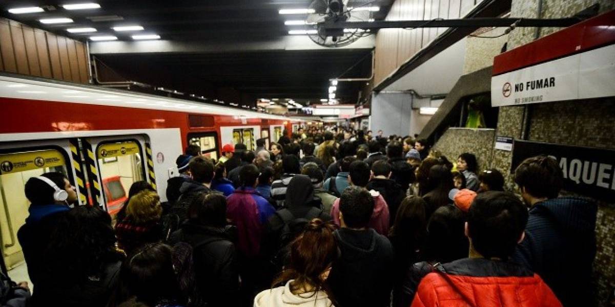 Chile: Terror tras aparente uso de droga desconocida en metro de Santiago