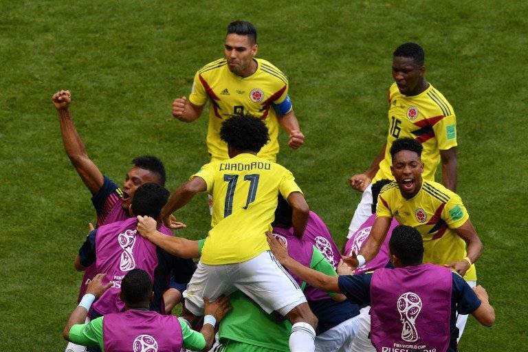 El júbilo y explosión de los colombianos tras la anotación del empate