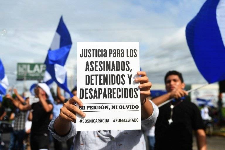 Nicaragua suspende diálogos
