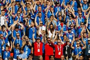 https://www.publimetro.com.mx/mx/bbc-mundo/2018/06/22/rusia-2018-cual-es-el-origen-del-famoso-aplauso-de-trueno-de-islandia.html