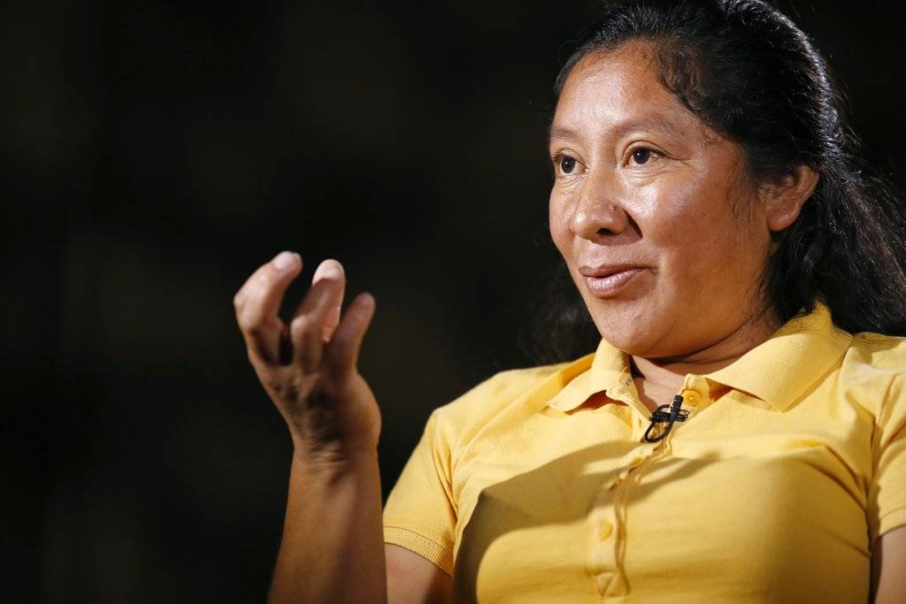 Beata Mejía, migrante guatemalteca, se reúne con su hijo Darwin