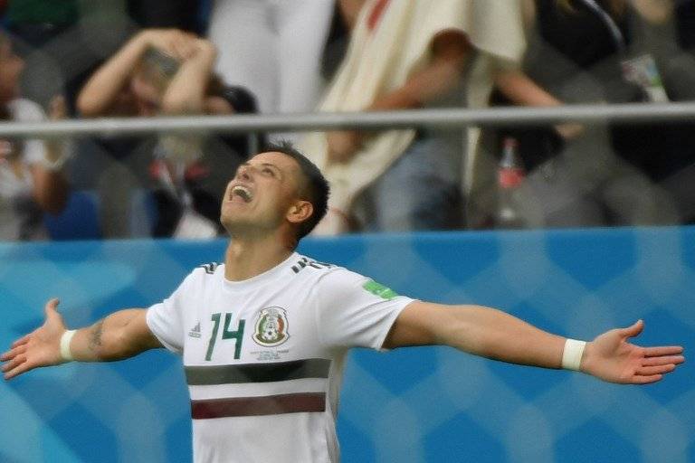 Chicharito volvió a celebrar un tanto con el combinado mexicano