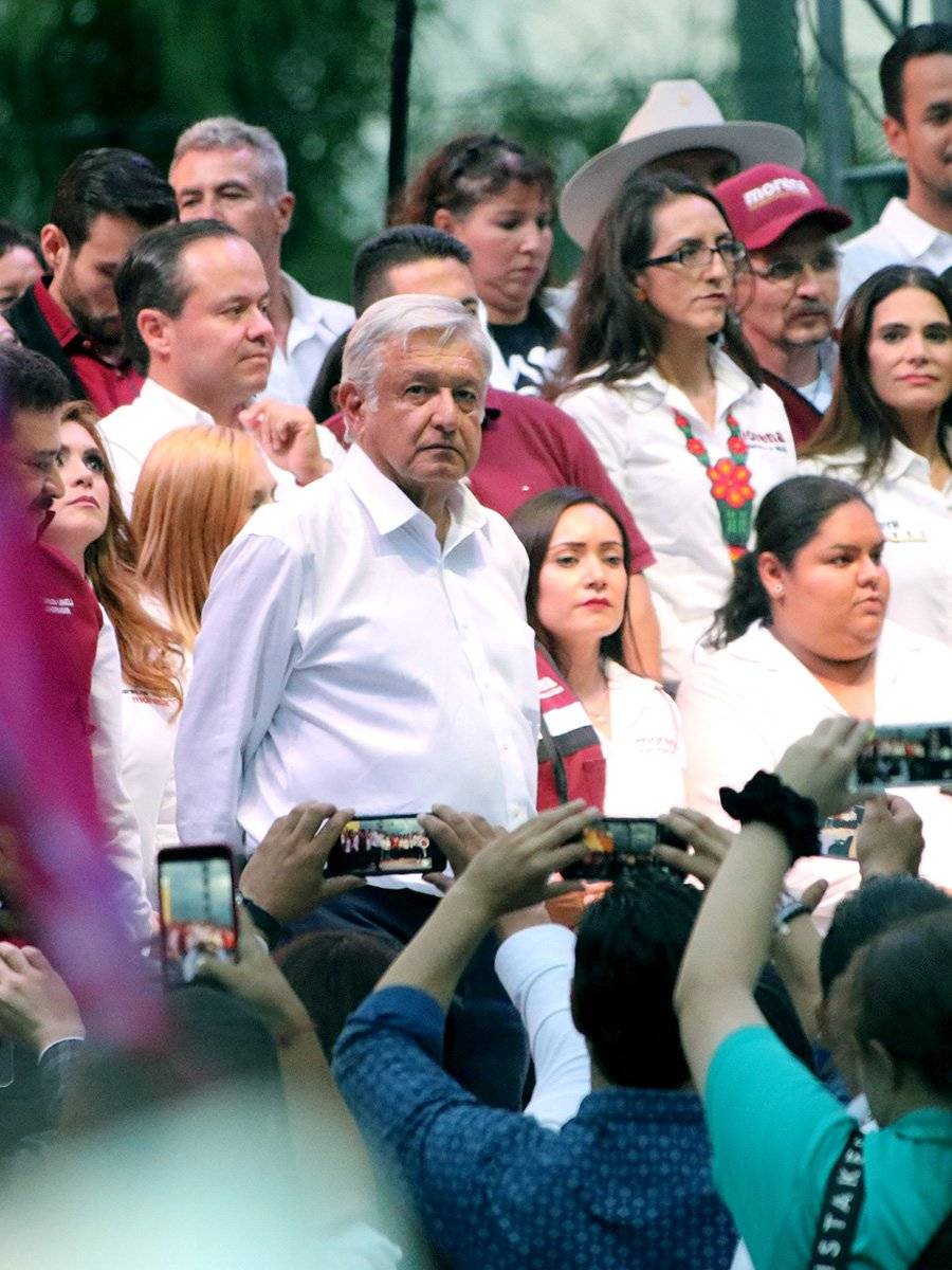 Con López Obrador, Lomelí cierra su campaña en Plaza Juárez