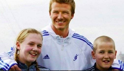 David Beckham, Harry Kane y Kete Goodland en 2005