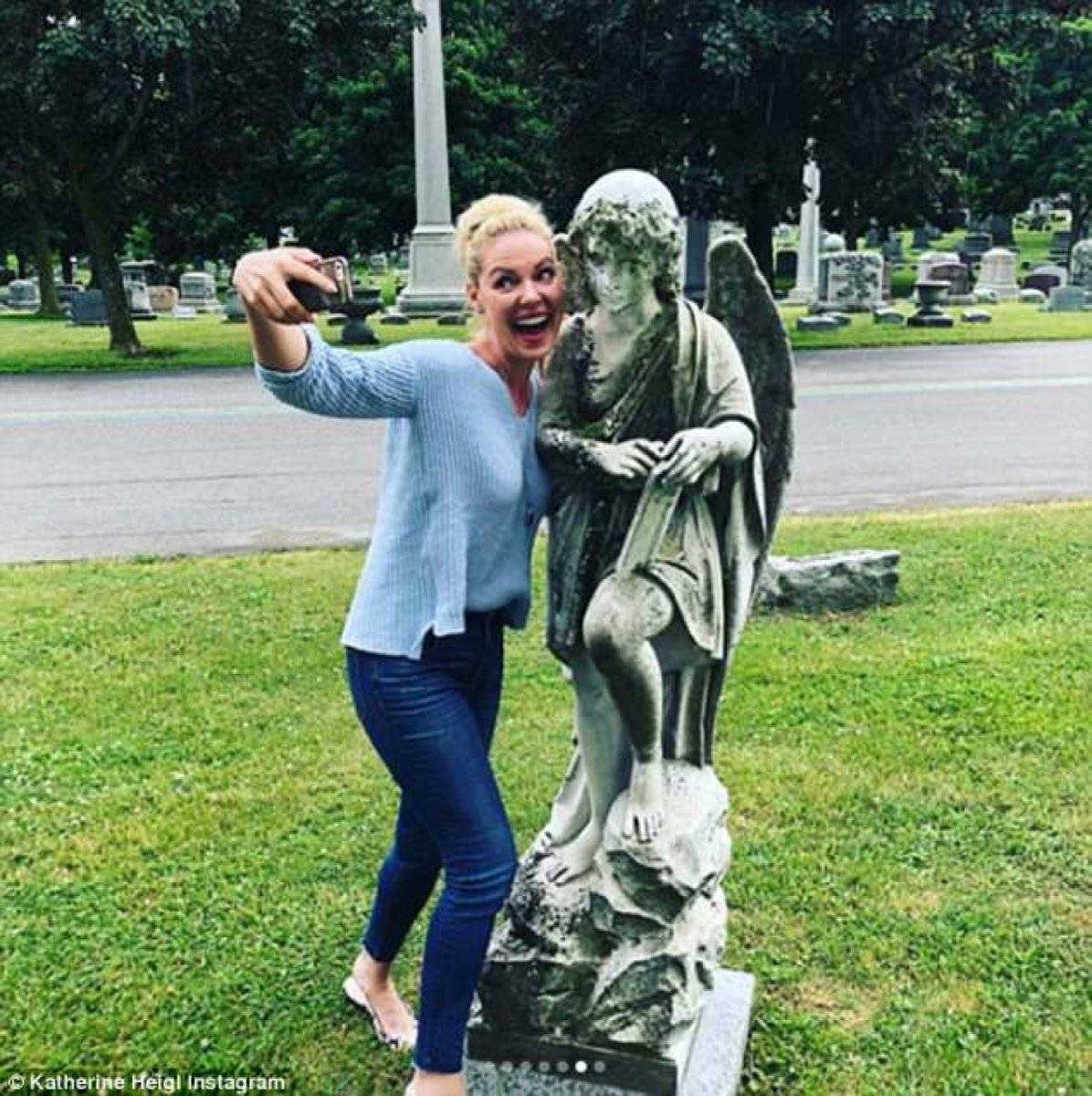 Katherine Heigl angel cementerio