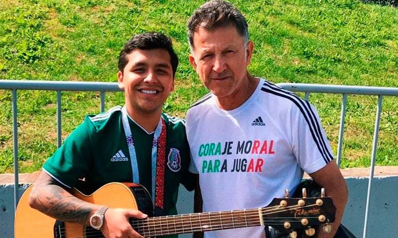 Nodal junto a Osorio