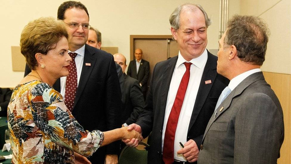 101995162dilmaencontroempresariosceara2015robertostuckertfilhopr-c491ea58106bf424aa059f9861414c09.jpg