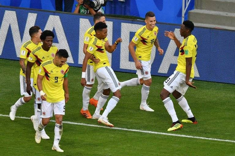 Con baile incluido celebraron los colombianos el gol de Mina
