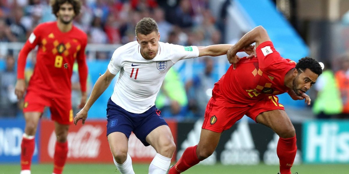 La guerra de las tarjetas podría decidir el Inglaterra-Bélgica