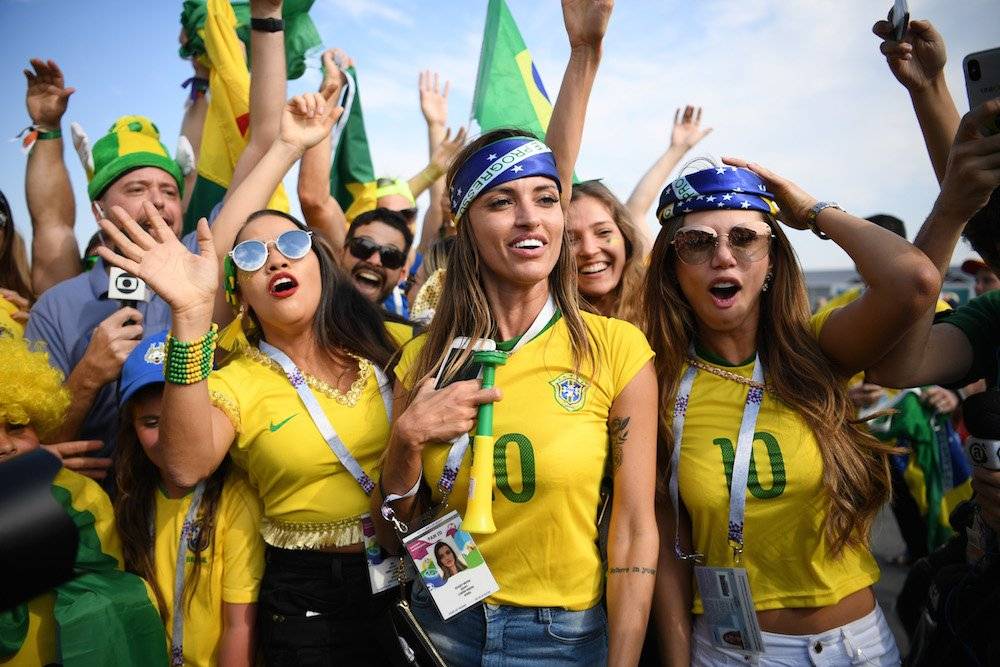 Brasil termina asfixiando a México luego de prometedor inicio