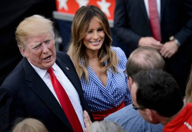 Melania Trump Vestido 2