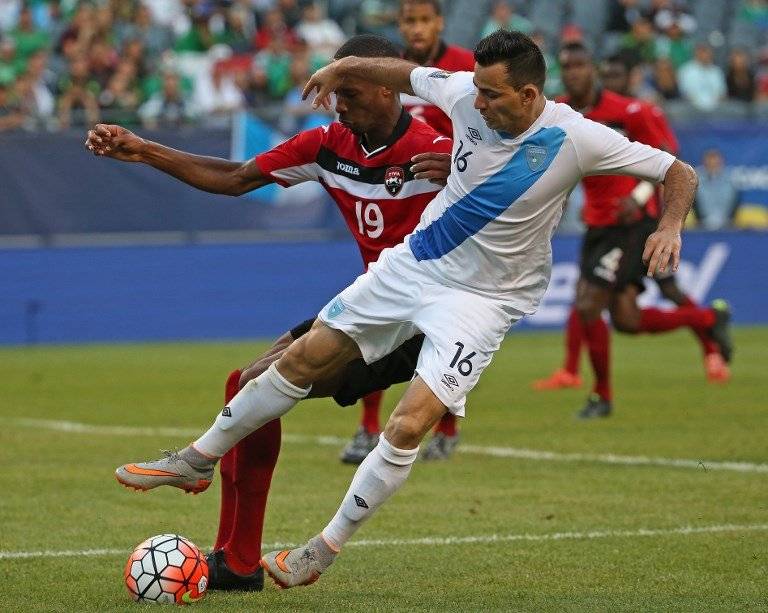 Marco Pappa en un partido de Guatemala en Copa Oro