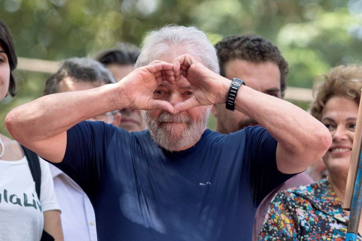 Juez ordena liberación del expresidente de Brasil Lula da Silva
