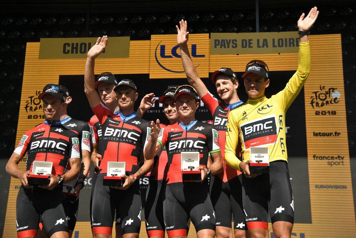 Equipo BMC ganador de la etapa
